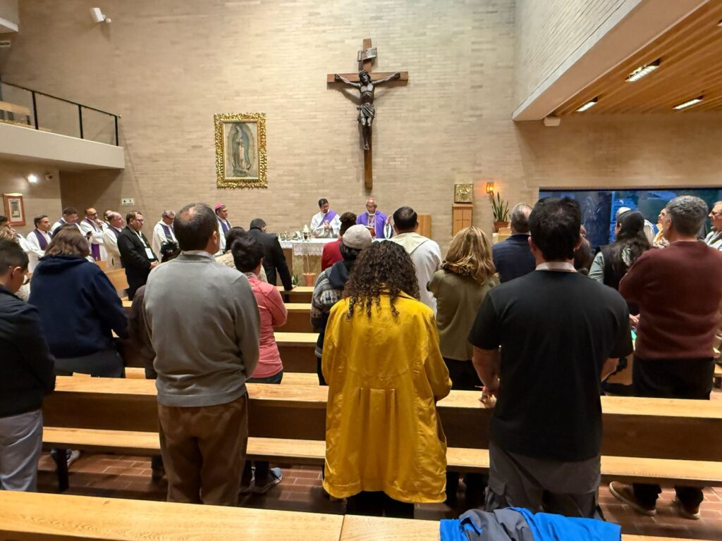 Dom Zanoni representa Feira de Santana durante encontro internacional que reúne lideranças de 13 países